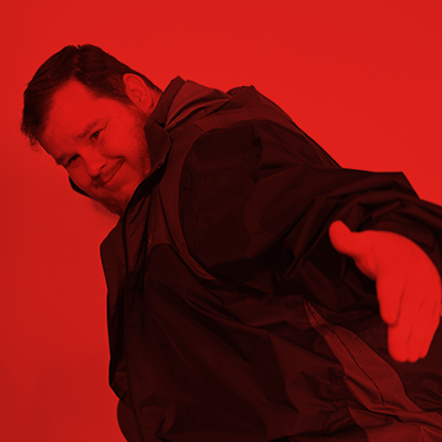 Darren Brewer_red