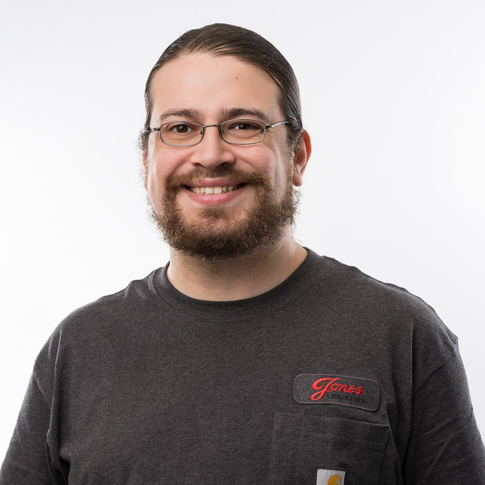 Headshot of Nathan Muro w/Jones Logistics