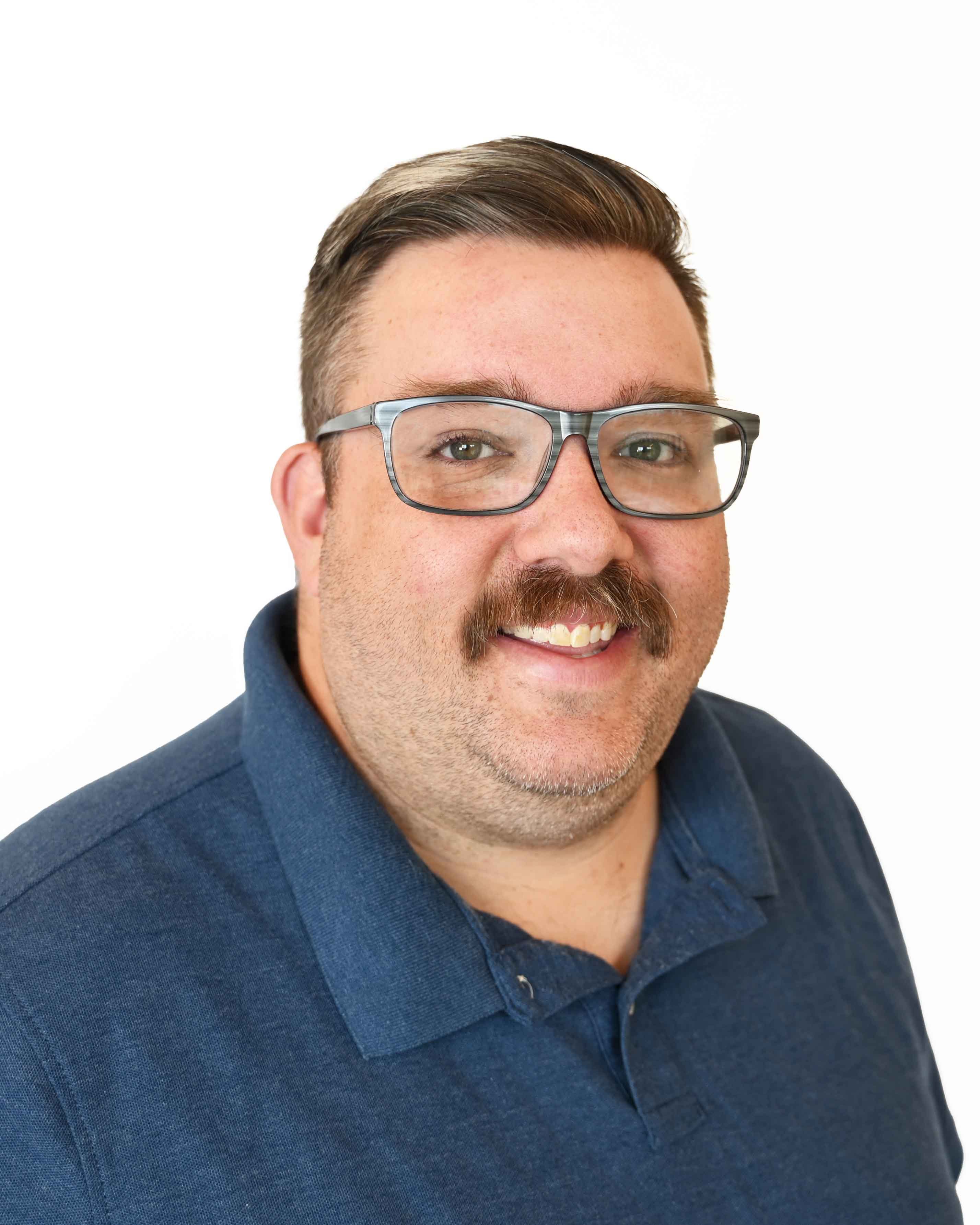 Headshot of Ryan Clarke w/ Jones Logistics